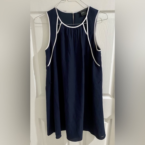 Navy w/White Piping & Cutout Detail Shift Dress - Picture 2 of 7